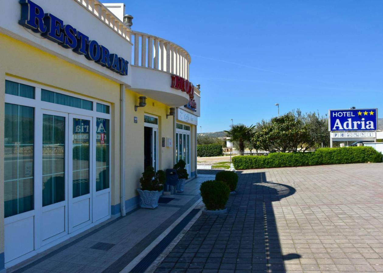 Hotel Adria Kaštela Εξωτερικό φωτογραφία